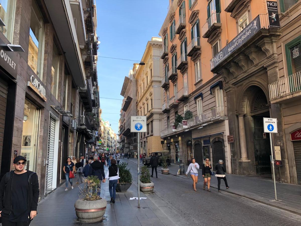 B&B Palazzo Majorana Napoli Esterno foto